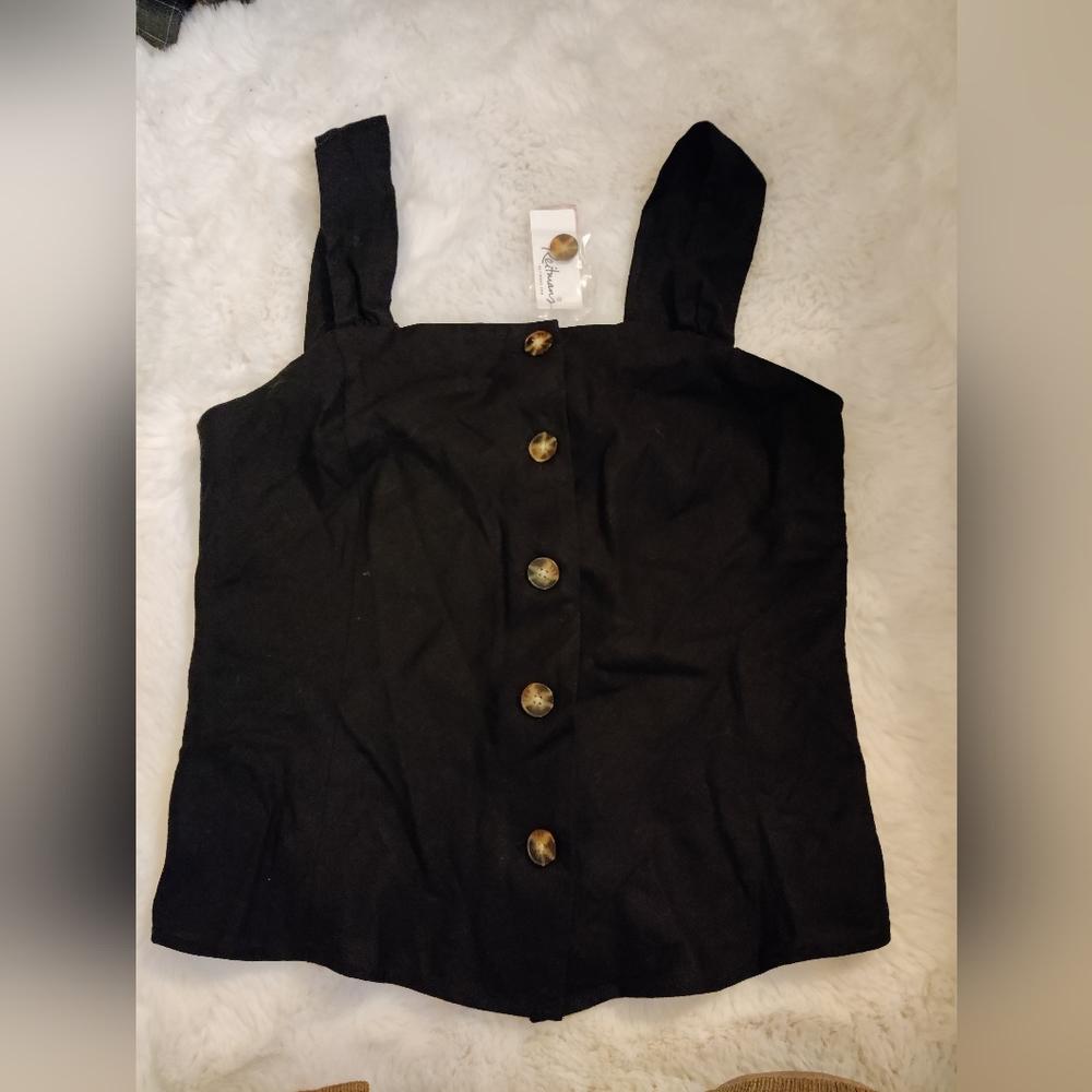New Black Top with Tag From Signature by Reitman s